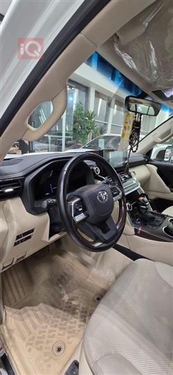 تويوتا لاندكروزر